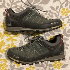 Salewa Women’s  Mountain Trainer GTX Approach Shoe